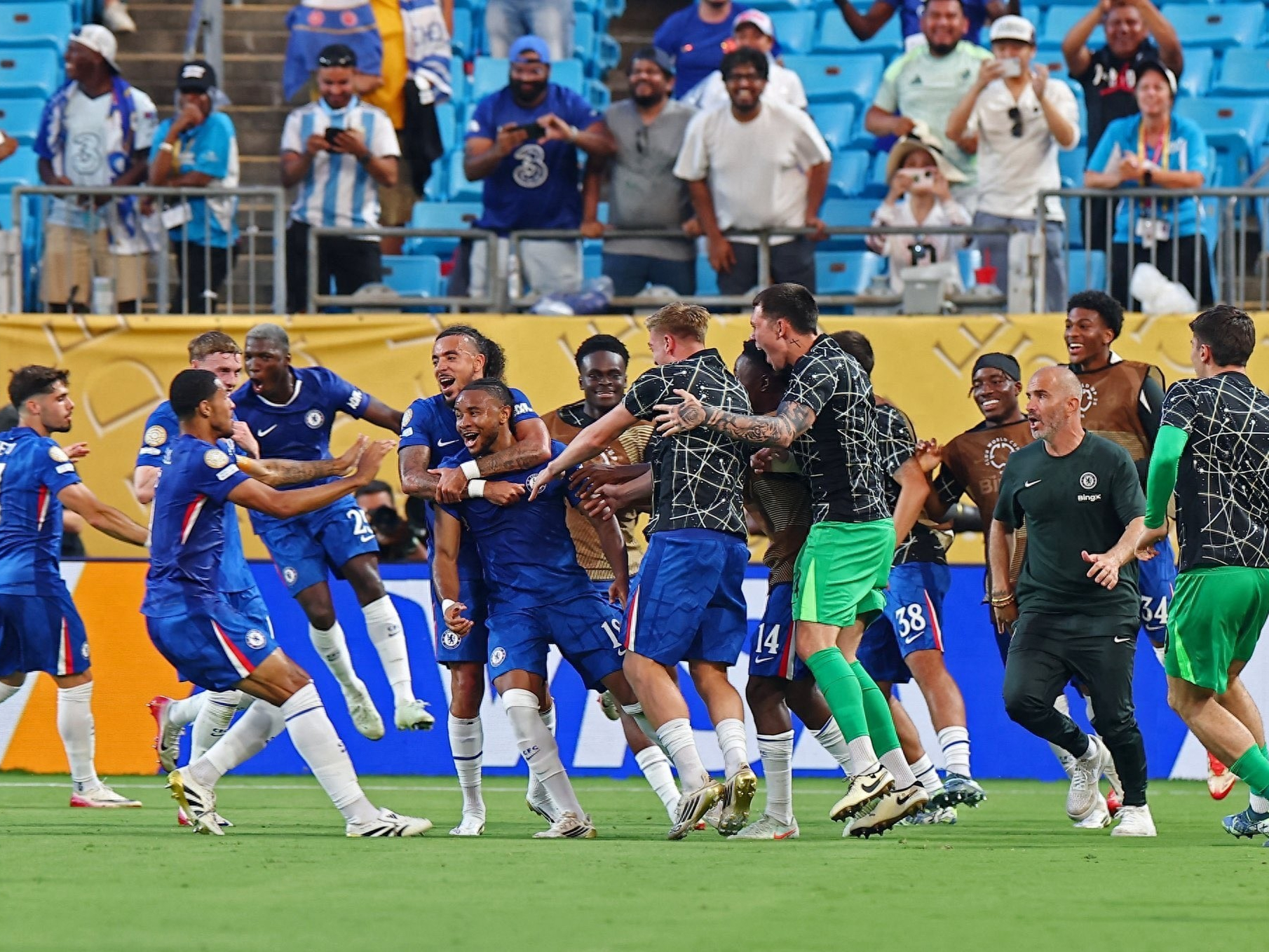 关于葡超今夜再迎强敌，本菲卡遗憾出局，主帅态度：震撼外界，临场指挥获称赞的信息九游棋牌最新版本下载