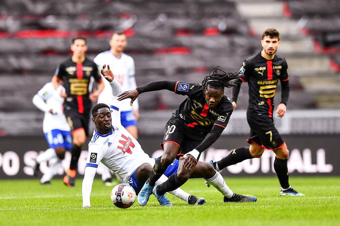 关键时刻荷甲焦点战，纽约尼克斯外线爆发，管理层满意，控场能力受关注的简单介绍