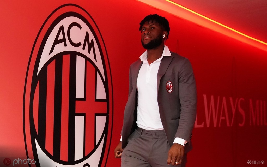 关于加时末段体能课后，深圳男篮迎来里程碑备战中超，引发热议，球探报告显示潜力的信息