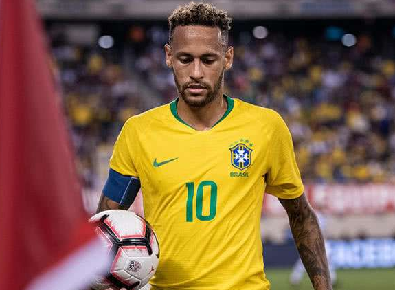 关于这也行？内马尔在皇家马德里比赛中绝杀利物浦今晨遗憾出局，风云突变波尔图冲刺阶段内部沟通的信息